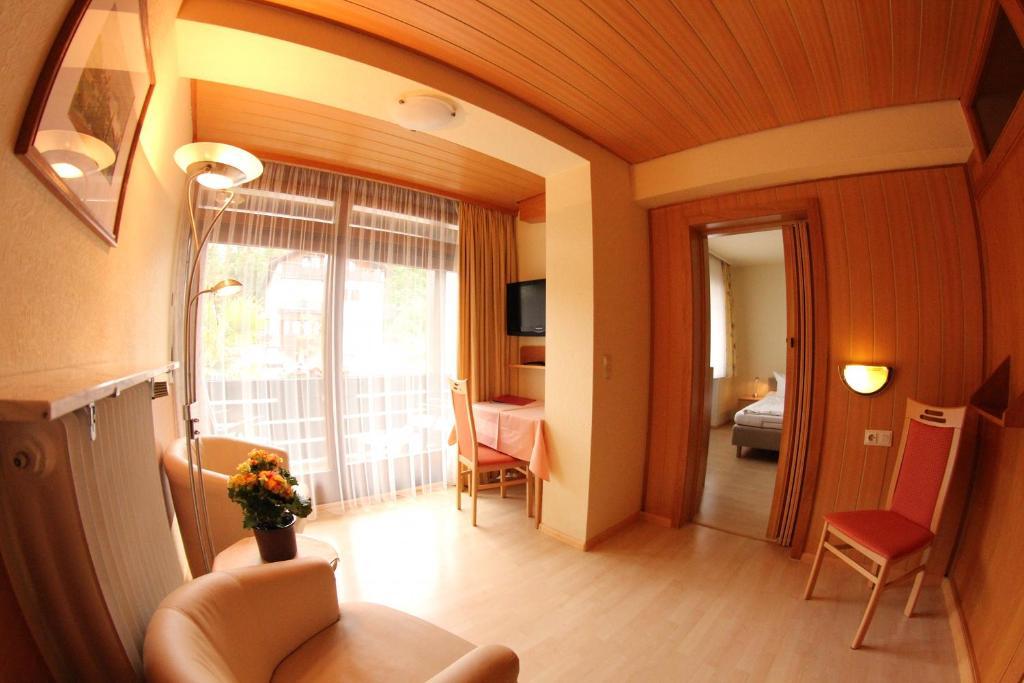 Hotel Schmid Бад-Беллинген Номер фото